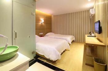 Jiujiang  Lushang Tianjie Quick Hotel المظهر الخارجي الصورة